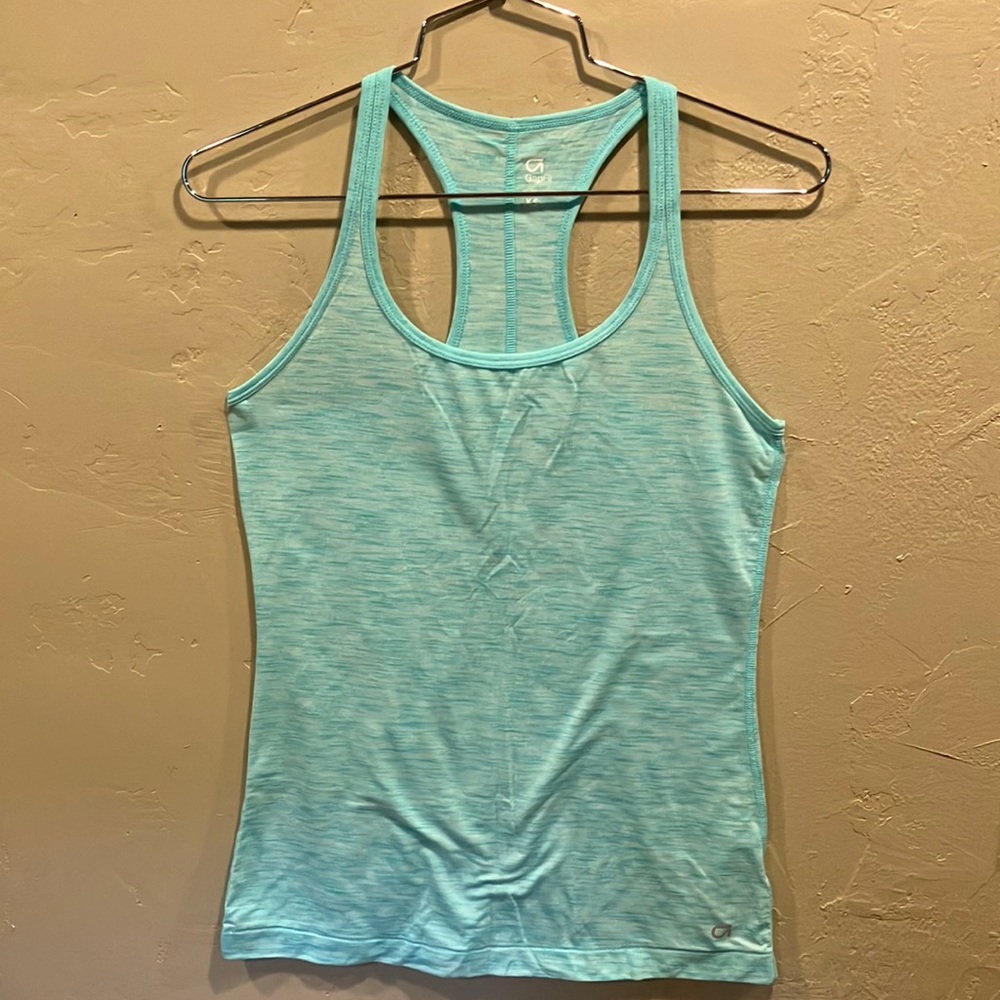 Gap Fit tank top
